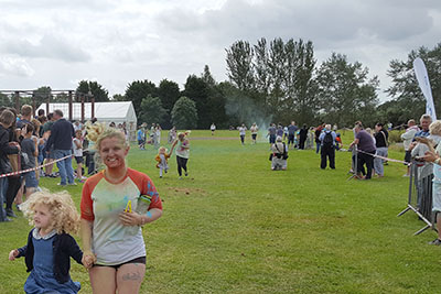 runners crossing the finish line