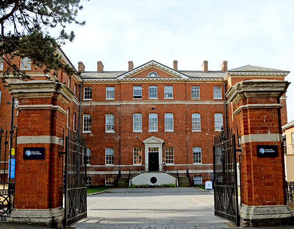 Entrance to University of Worcester city campus