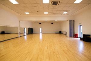 riverside-facility-spaces-dance-studio