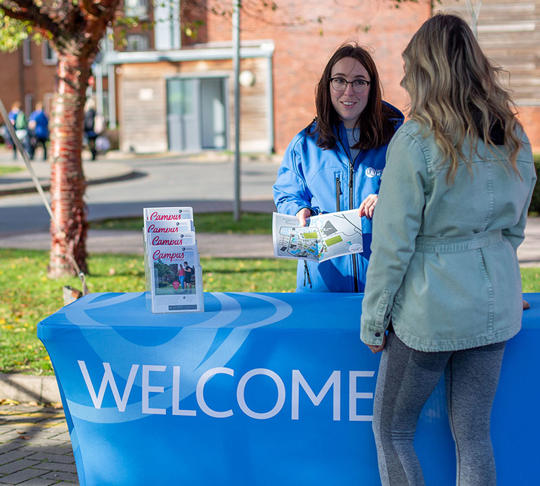 campus-tour-home-promo