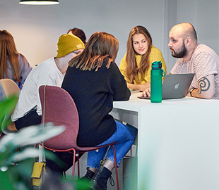 students studying in peirson ui card
